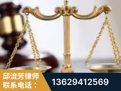 阿克苏-委托诉讼代理人出庭